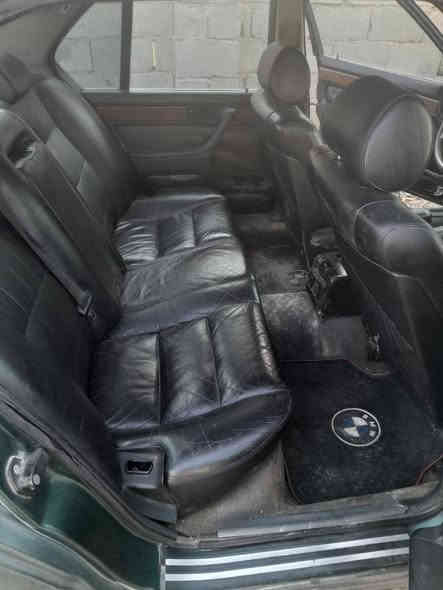 تحيه طيبه للبيع فقط بي ام ٧٣٠ كفاله عامه من الضربه والصبغ جاهزه من كل النواحي كير ومكينه وحداديه وتخم تاير السعر ٦٠للاستفسار على الرقم ***********مكان السياره واسط النعمانيه
