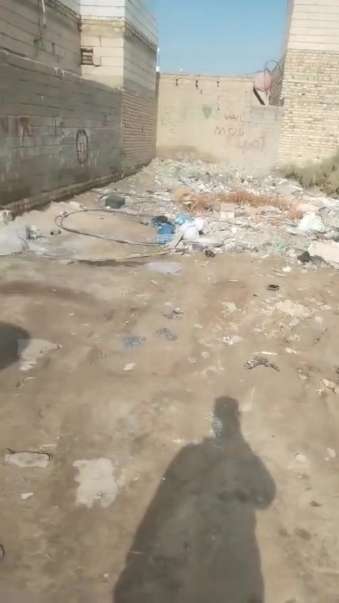 قطعة زراعي للبيع في البطاط نهاية الشارع في الفرع المساحة ٢٠٨ الاستفسار ***********
