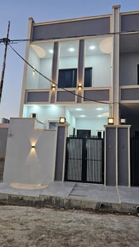 دار للبيع التربيه الاولى المساحه 100متر طابقين بناء فول زيرو حديث السع...