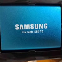 هارد • قابل للنقاش