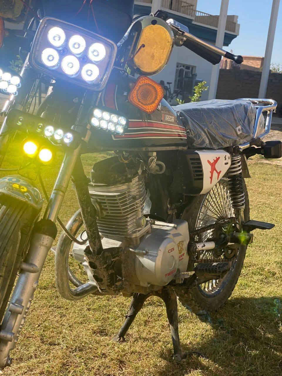 بيع او مراوس 
السلام عليكم دراجه تايكر 20الدراجه نضيفه انضف من مامبين بل صور شغاله هندر واحد من الويل للويل ما ناقصها برقي بيع او مراوس مكاني بيجي


**إذا كنت صاحب هذا الإعلان وتريد حذفه لأي سبب، رجاءا أرسل رسالة إلى الدعم الفني**