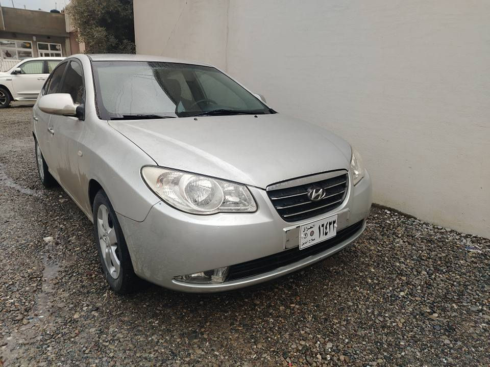 بەناوی خودای بەخشندەی میهرەبان 
هۆندا ئاڤانتی 2006 بەمانگ 2007
مەکینەی بچوکی دکشن بەرز 
گێڕ و مەکینەی بەشەرتی فیتەر
دەعم لێدراو و خایس و ڕزیوی بەشەرت 
سەقفی بەشەرت و بێ بۆیاغ 
کەڤەر گۆڕاو بەشەرت 
چوار تایەو ویلی زۆر جوان و گەورەیلەژێرە 
برێک و توندوتۆڵی بەشەرت 
کارەبایی بەشەرت 
سعری 45 گەڵاو معامەلەیەکی کەم 
شوێن ڕانیە 
ژ.م.
***********-***********
کۆڕەک واتس ئەپی لەسەرە
مەسج کراوەیە.. رانية, السليمانية
