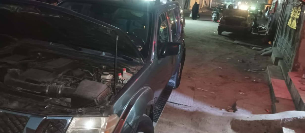 بافندر 2008 فقط جاملغ امامي والباقي كفاله وسعر 85 اذا مراوس موشكال
***********
