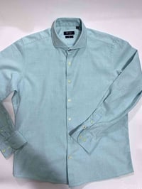 قميص رسمي • مقاس XL • توصيل