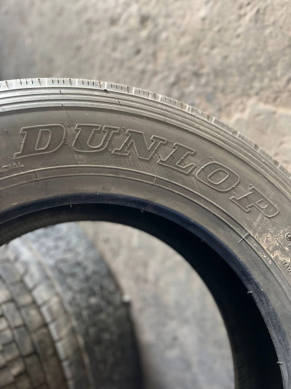 السلام عليكم وصل تايرات جديد ياباني اصلي كوستر ناصي قياس 215/70/17.5 متوفر جمله مفرد يوجد توصيل لجميع المحافظات  سعر بلاش (240) الف زوج 🔥
‭0773 430 0091‬
