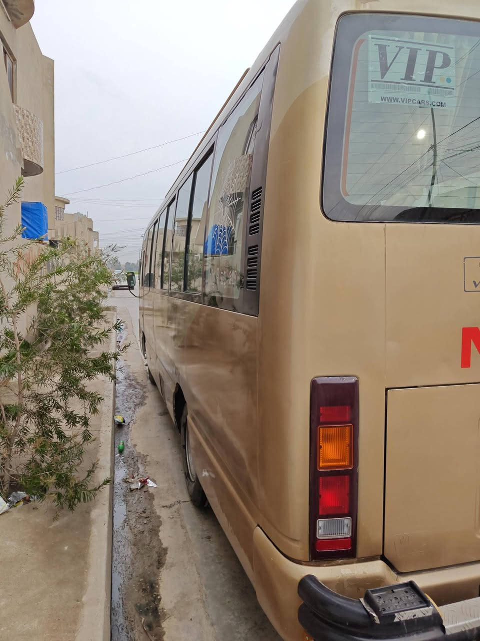 لبيع مديل 2004 السياره فول موصفات رقم احمر اني الشرعي السياره بل موصل السعر 160 ورقه *********** السياره كاز المحرك
