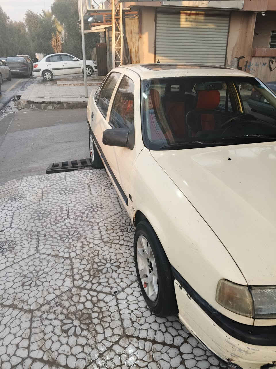 سلام عليكم اوبل مكينه 18 كير تومتيك سياره بسمي
سعر 35
 ***********
