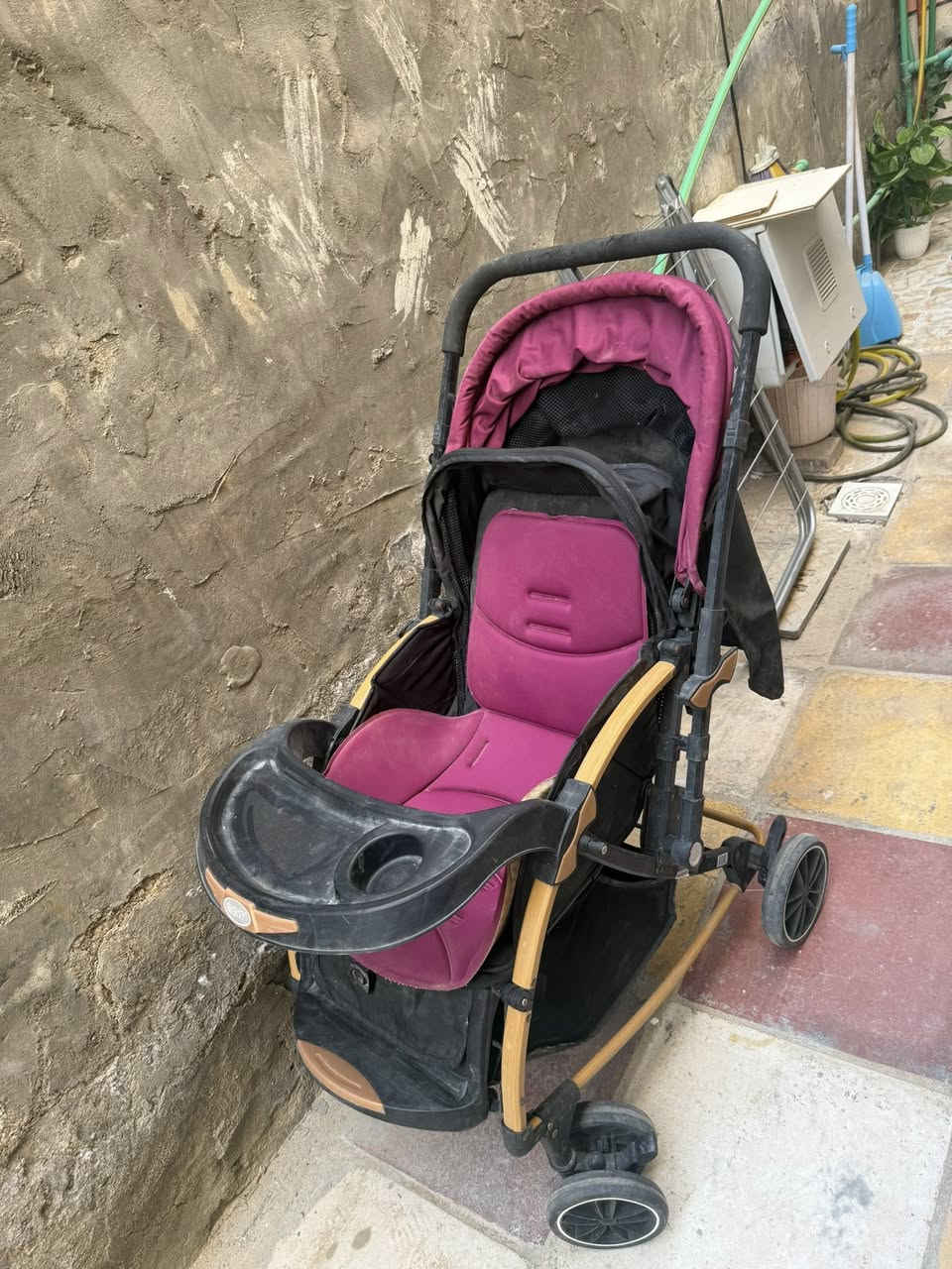 كنتور بناتي للبيع نظيف كلش 3 خانات وعندي فيديو الي تريده ادزلها حاليا مفصخ لان شلت  سعره 100 وعربانه اطفال هم ماركه وكلش قويه وجديده اخذتها من اكرم ب125 اريدها ب60


**إذا كنت صاحب هذا الإعلان وتريد حذفه لأي سبب، رجاءا أرسل رسالة إلى الدعم الفني**