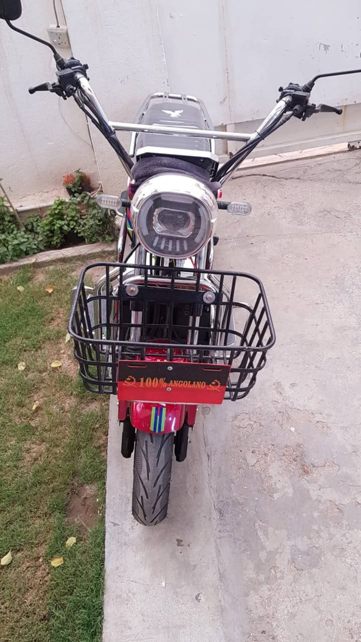 دراجة شحن همر  7 بطاريات 
ملف 3800 واط حقيقي


**إذا كنت صاحب هذا الإعلان وتريد حذفه لأي سبب، رجاءا أرسل رسالة إلى الدعم الفني**
