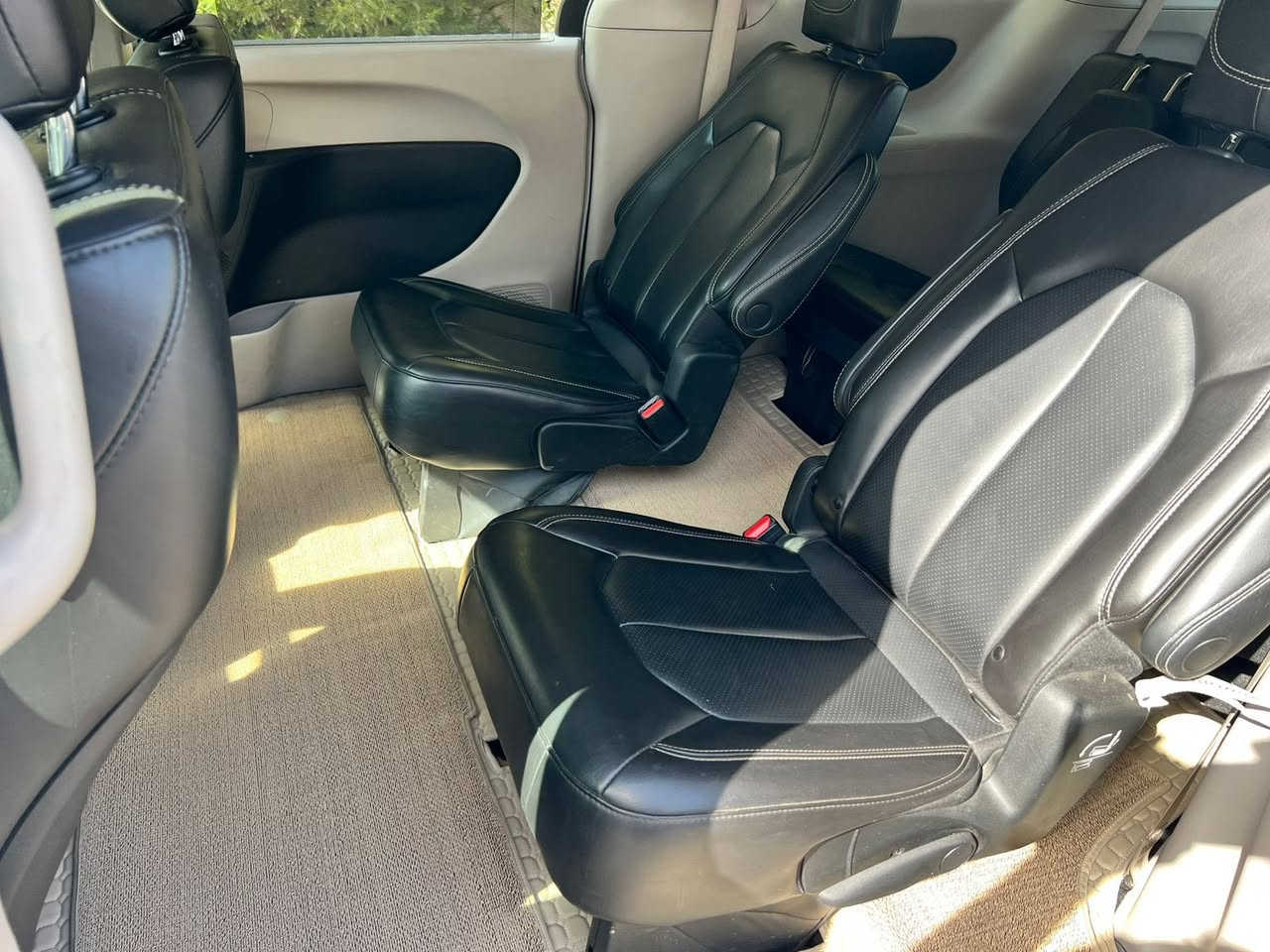 باسفيكا 2023 للبيع
كفاله عامه  بدون حادث ماشيه 90 ميل 
السياره بيه خط علاوي اربيل 
مكان السياره بغداد 
السعر275 $
***********
