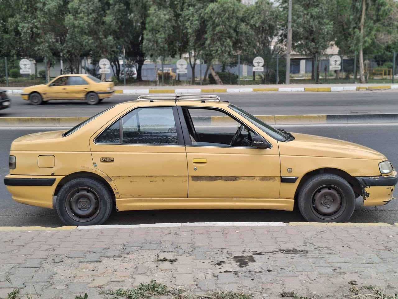 بارس ٢٠١٢ رقم بغداد مشروع وطني للبيع مكينة تنقيص حدادية تعبانة تبريد يحتاج غاز ***********
