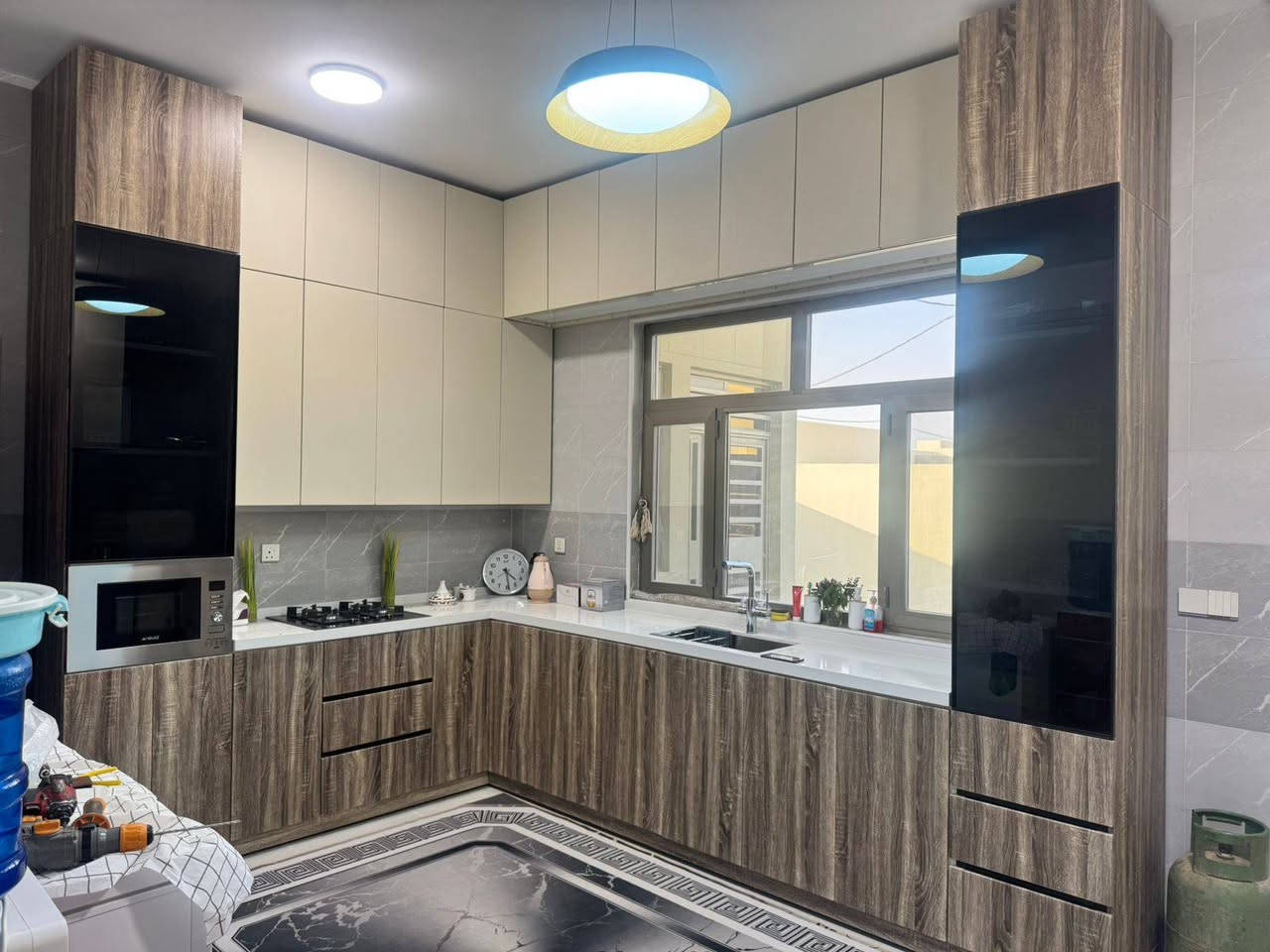 معمل عادل الميالي لعمل كافة إعمال الالمنيوم وخشب ال HDF بالنقد و التقسيط 
 ( عمل كاونترات الالمنيوم مبطن بي في سي pvc مضاد للماء وكاونترات الالمنيوم المبطن مع بيبان خشب وكاونترات خشب بالكامل ) وعمل كافة إعمال الشبابيك والأبواب ( الالمنيوم و pcv )  والمحجرات وكافة اعمال الزجاج 
النجف الأشرف حي السلام شارع المطبات


**إذا كنت صاحب هذا الإعلان وتريد حذفه لأي سبب، رجاءا أرسل رسالة إلى الدعم الفني**