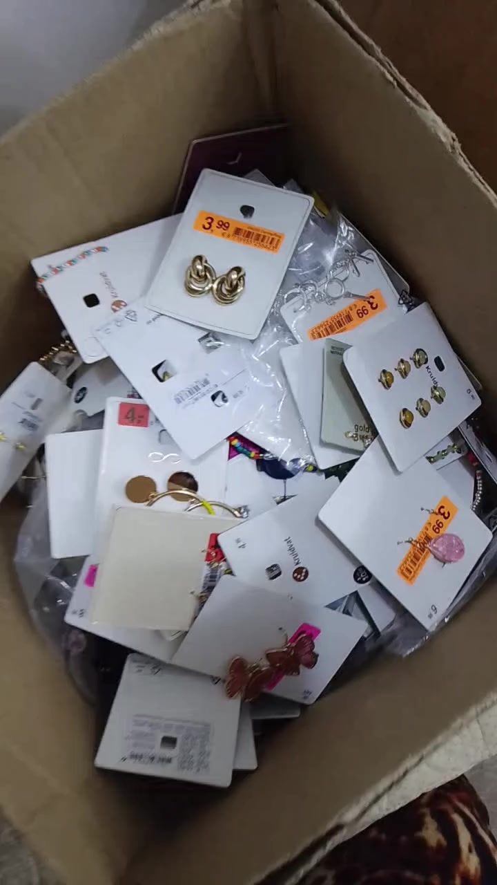 30الف لكرتون


**إذا كنت صاحب هذا الإعلان وتريد حذفه لأي سبب، رجاءا أرسل رسالة إلى الدعم الفني**