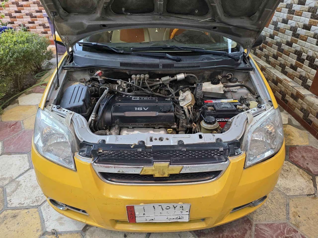 افيو خليجي رقم قادسيه موديل 2013 السياره جديده مال جناي مكفوله من الضربه من التبديل  محرك جديد كير جديد حداديه جديده دخل جديد شاشه كامره منضومه غاز مصفره هيه غرامات
العنون بابل مركز 
السعر 64
***********
*********** ابو كرار
