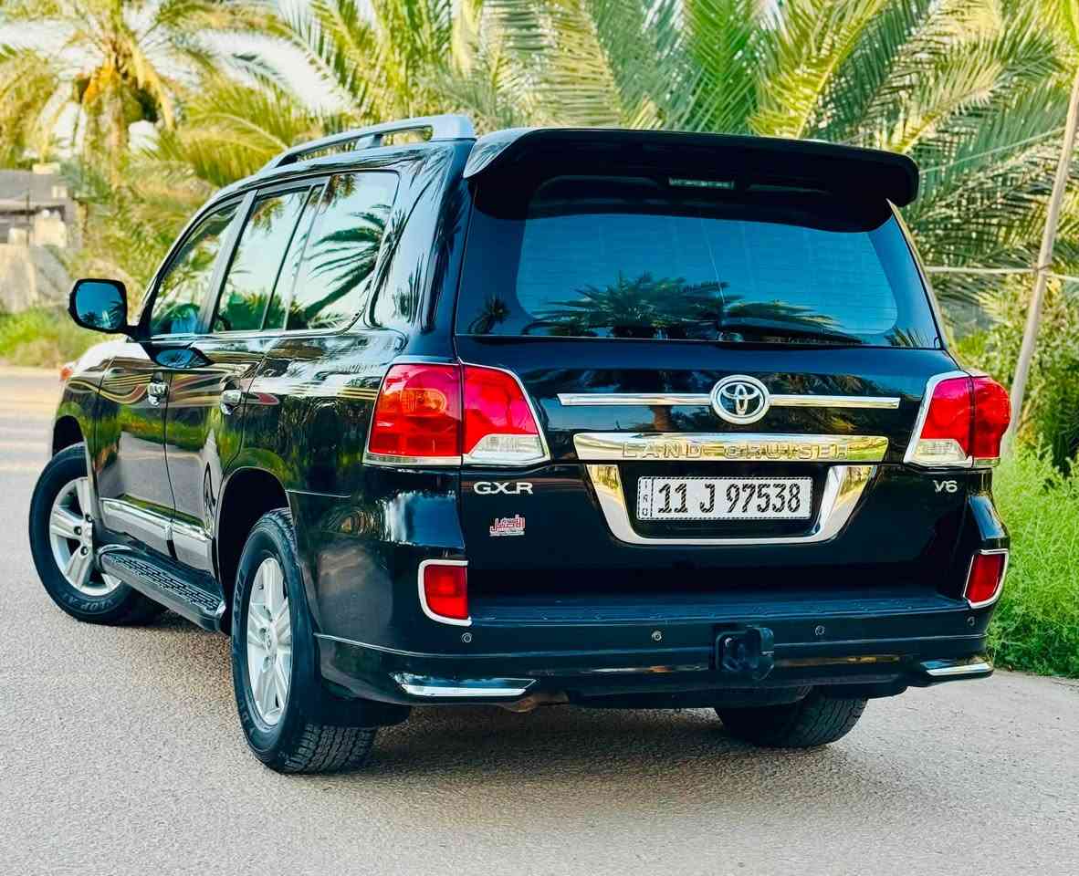 لانزكروز 2013 بريم اصلي بغداد بسمي 
كفاله عامه عدا مكانين تكحيل اثرشخوط بدون ضرر 
بيع او مراوس السعر 337$ مكاني بابل - الشوملي 
للاستفسار *********** او ***********
