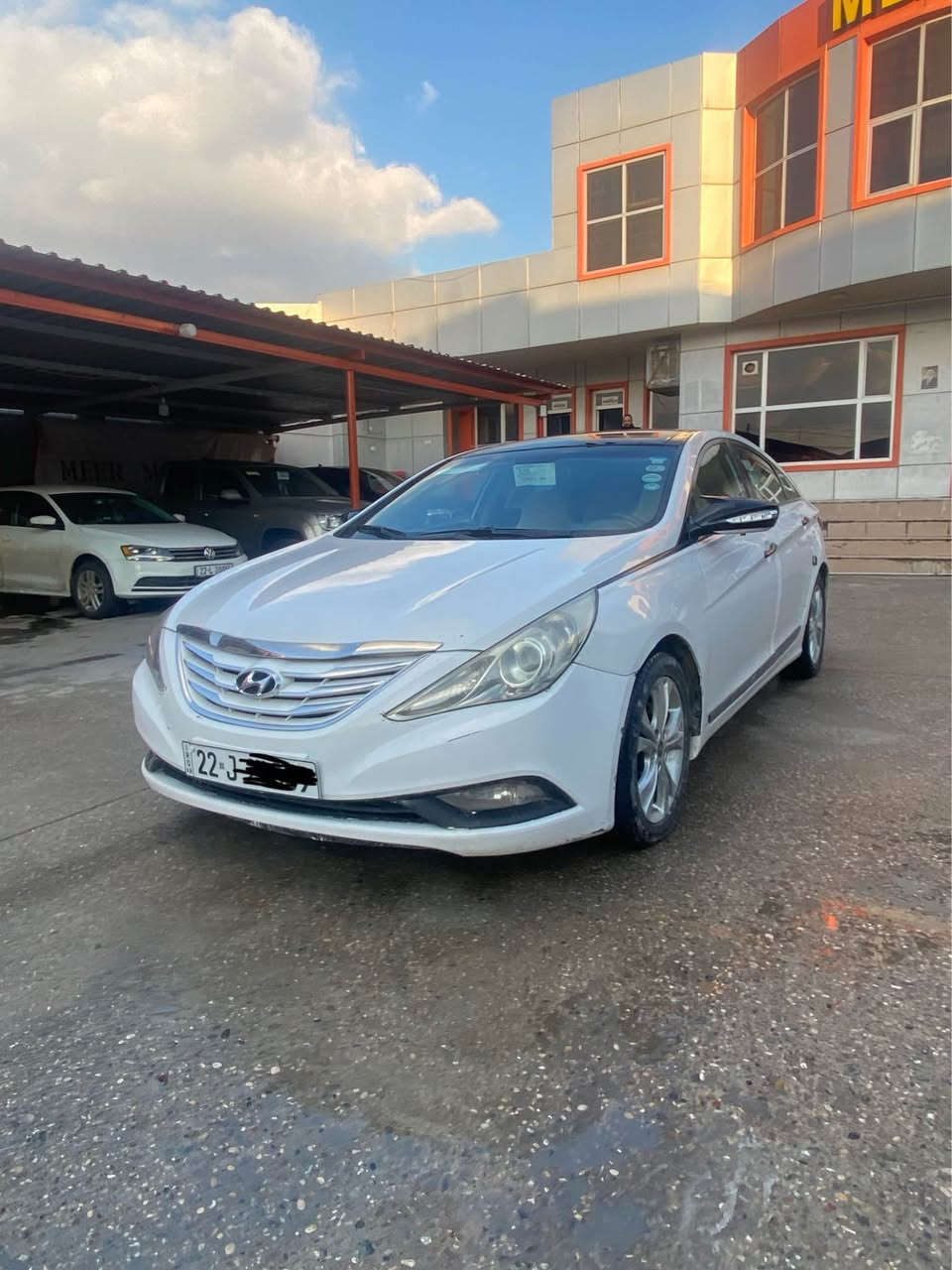 hyunday sonata 2011
بێ سبخە بەس بەس دوو تەعدیلی تێدا بێ داخلی گێرو مەکینەژی بێ عەیبن و سیارە پانورامایە  
سعر ١٢٠ ورەقە و مەجالە 
رقم *********** أربيل, العراق
