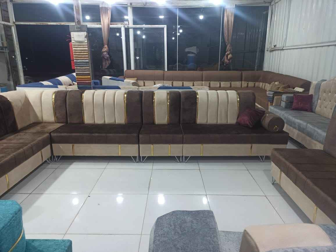 ديوانين نفس اللون يشغل استقبال 6في4 متوفر اكثر من موديل أشتغل ع المتر العنوان الفرع الاول العزه القديمه قرب التارتان ع الدجيلي.  الفرع الثاني العزه الجديده شارع مستوصف الشفاء مقابل حلاقة العراب للأستفسار 
*********** واتساب دهل اوران, واسط
