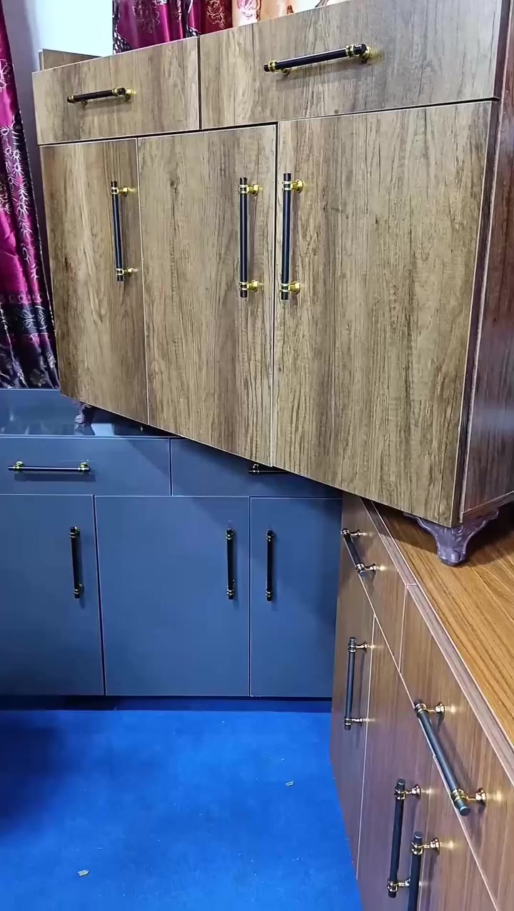 موديل جديد من الجزامات 🔥
شغل تزكام درجه اولى بي ضمان
_______

بعد نفاذ الكمية وفرنالكم من جديد جزامات خشب باحجام مختلفة
جزامة ارتفاع 160 ✨
سعرها 90 الف
---------
جزامة ارتفاع 70 ✨
العادية سعرها 40 الف
المنقوش سعرها 45 الف
---------
جزامة ارتفاع 60 ✨
العادية سعرها 35 الف
المنقوش سعرها 40 الف
_________
والموديل الجديد من الجزامات ✨
طول 120 ارتفاع 80
ثلاث ابواب وجرارين 
سعرها 120 الف 
+++++++
يوجك لدينا توصيل لكافة المحافظات

العنوان:
كربلاء/طريق الحسينية/مقابل عمود 172
للتواصل:
***********
***********
.
.
.
.
.
.
.
 #مجمع #مجمع_دراهم #ادوات_منزلية #viral #foryou
