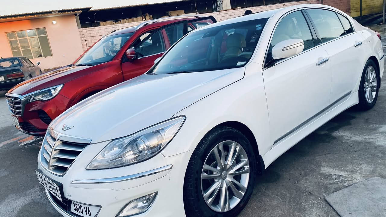 جينيسس 2012 vip لون ابيض صدفي خليجي
مري شفط 
مري قلاب ع البگ 
أشاير بالمري 
-رادارات حساسات خلفي وأمامي 
-السياره كلش نضيفة ونصبتها حلوة 

-مكينه 3800

-السياره فول مواصفات -داخل جلد 

-شاشه كبيره -ماوس وسطي

-تدفئه تبريد كشنات -فتحه سقف 

-كشن السائق والراكب كهرباء 
- لوحة وسطية تحكم كشنات خلفية في الخلف 

-بصمه -ستيرن كهرباء-برده خلفيه كهرباء تشتغل ع البگ 
- تحكمات بالستيرن 
-خزن كشن وستيرن ميموري -كامره 
_ بردة تحكم خلفي بلادي ع البگ 
وبعد هواي تفاصيل 
 -حداديه امامي خلفي جديده
ك نصبه وتعديل وصرف وكامله من كل النواحي 
بيها قطعتين رش بدون معجون المعجون فقط بهلال الجاملغ كدر اصبعين وجاملغ امامي تبديل مؤسسة السيارة كلش نضيفة مابيها ضربة او دواخل 
مكان السيارة بلد باسمي رقم سليمانية 

السعر ١٣٦$
