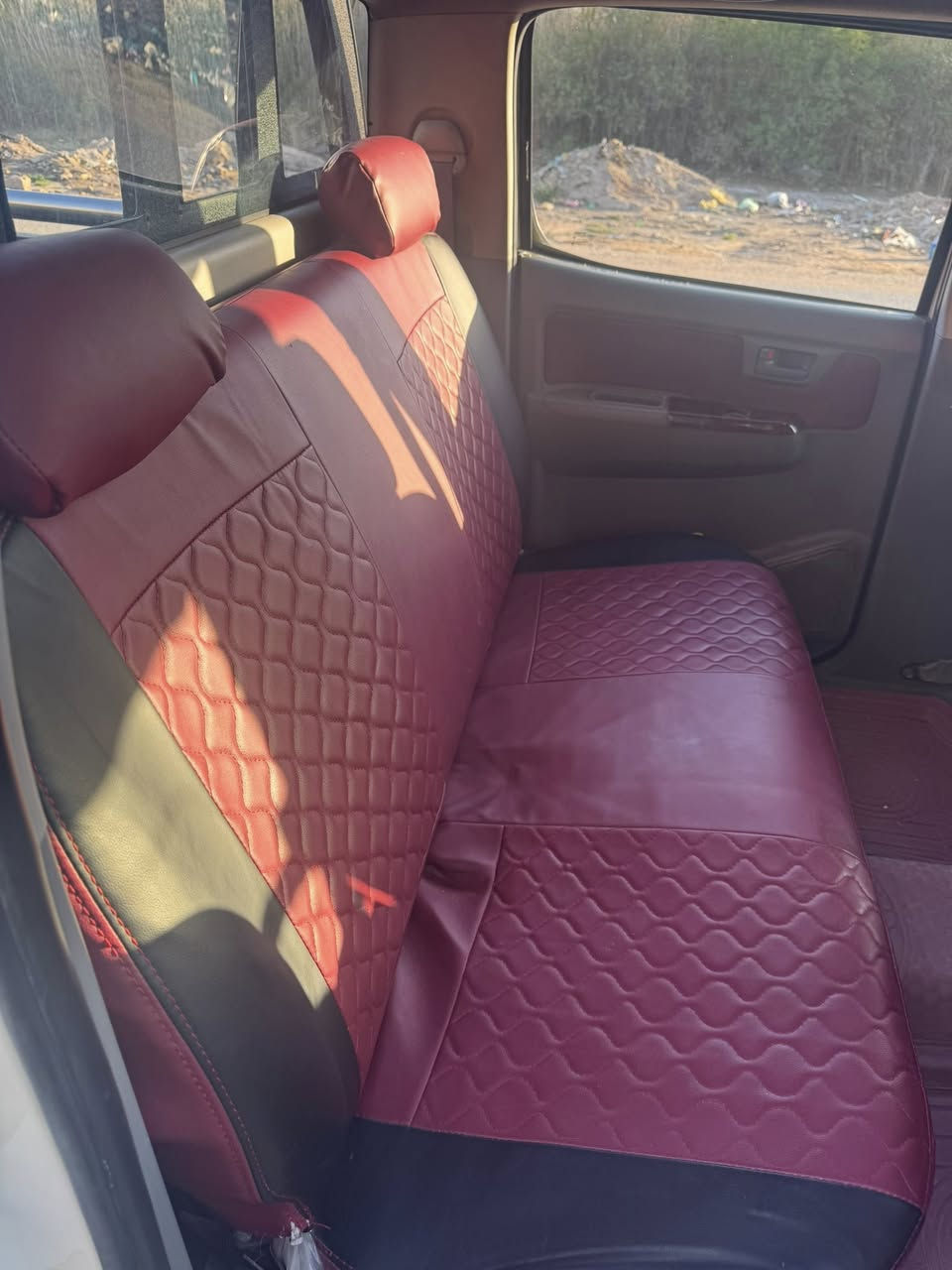 هايلوكس ٢٠١٠ بغداد مكفوله محرك جديد وتبريد منظومة جديده  تخم تاير كشنات حداديه جديده السعر  ١٧٥ المكان بابل  ***********
