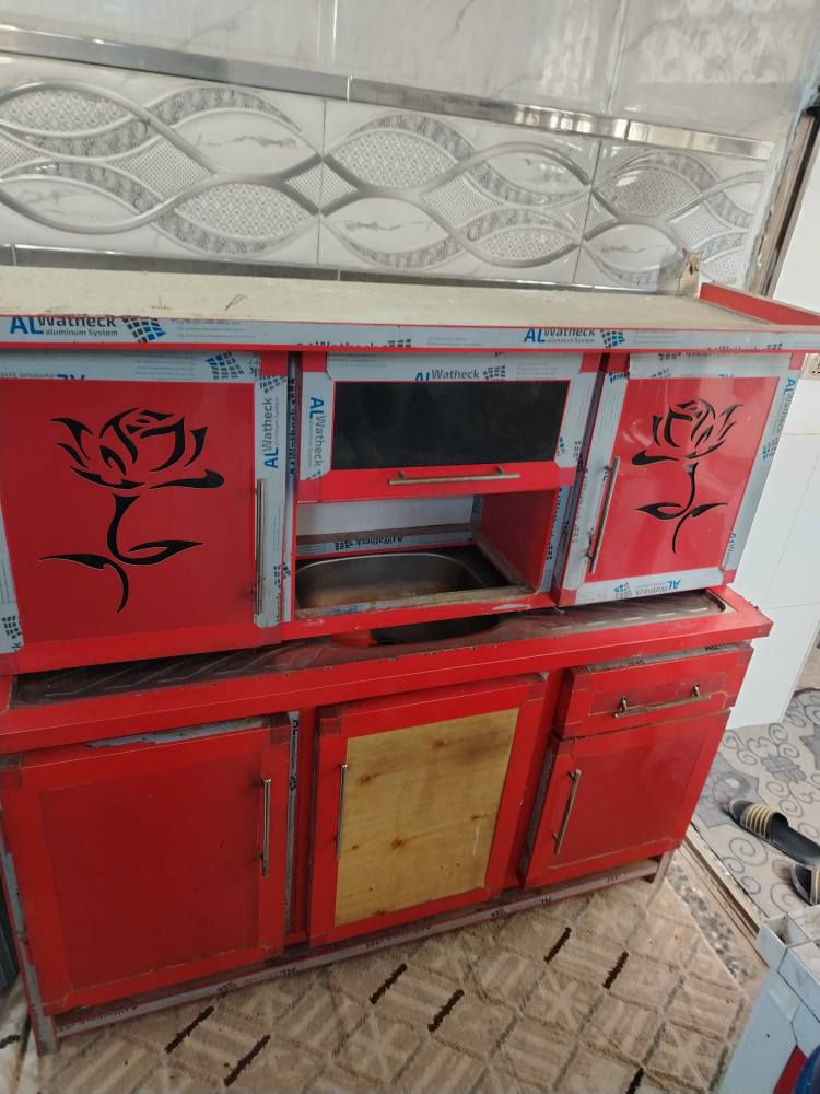 كاونتر تركي للبيع سعره ١٦٠ مكانه نجف حي ميسان مقابيل العسكري *********** بيه وتساب النجف, العراق
