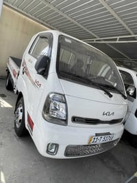 يوجد. لدينا فحل ٢٠٢٥رقم بغداد. محور. محرك. ٤٠٠٠مفتوح. كفاله عامه سعر ٢...