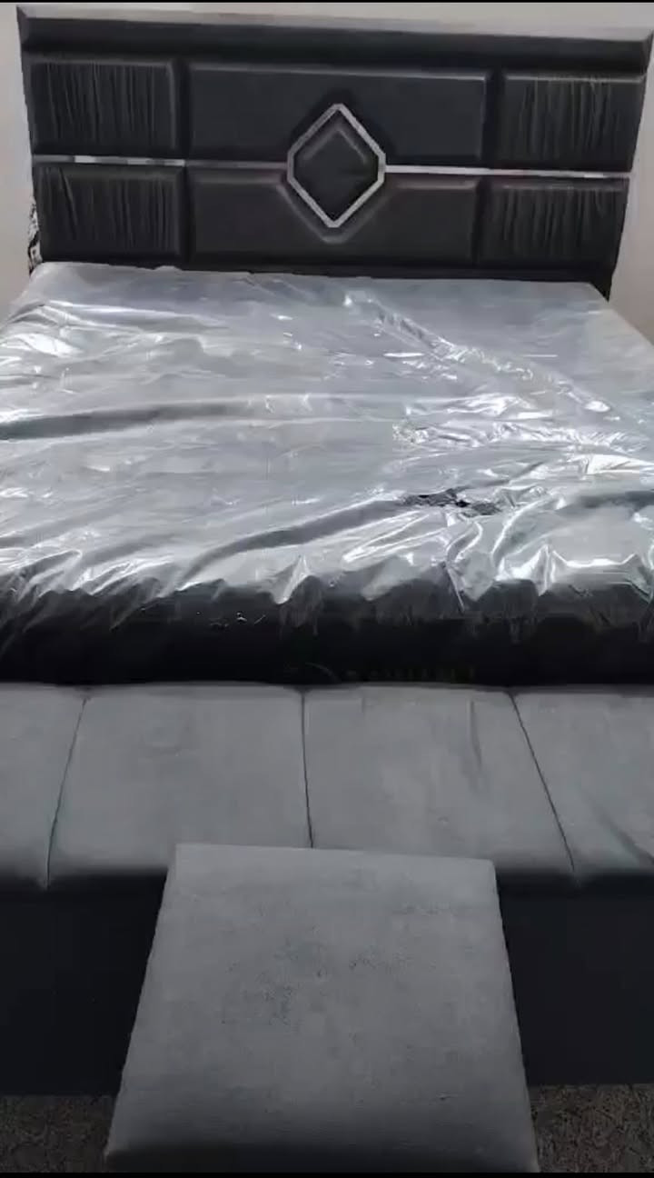 غرفه نوم للبيع جديده
مكاني بغداد


**إذا كنت صاحب هذا الإعلان وتريد حذفه لأي سبب، رجاءا أرسل رسالة إلى الدعم الفني**
