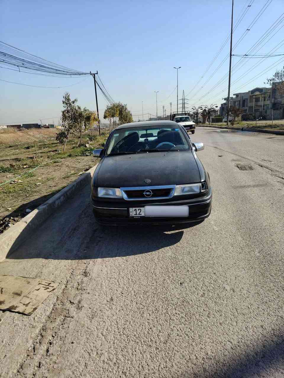 فكتره موديل 92 حجم 16 سياره نضيفه فول طخم. جوم كاهرب قفل مركزي محرك كير شرط سياره ب40 رقم الهاتف ***********
