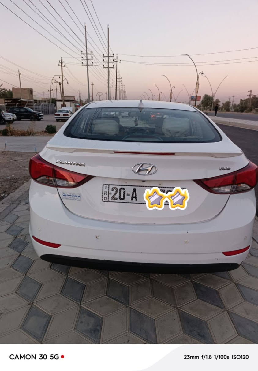 السلام عليكم
النترا ٢٠١٦ رقم ديالى باسمي اللون أبيض خليجي السيارة مكفولة كفالة عامة من الصبغ والتبديل فول مواصفات تحكمات ستيرن اشاير مري شفط شاشة بلادي فتحة سقف صدر جديد تخم تاير السيارة للبيع السعر ١٢٨$ بيه مجال بسيط للاستفسار الاتصال على الأرقام أتصال فقط :-
1.‏ ‪***********‬‏
2. ***********
