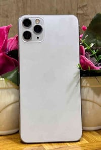 للبيع 11 برو ماكس ذاكرة 256 بطارية 77 شرق أوسط نموذج m مستبدلة شاشة فق...