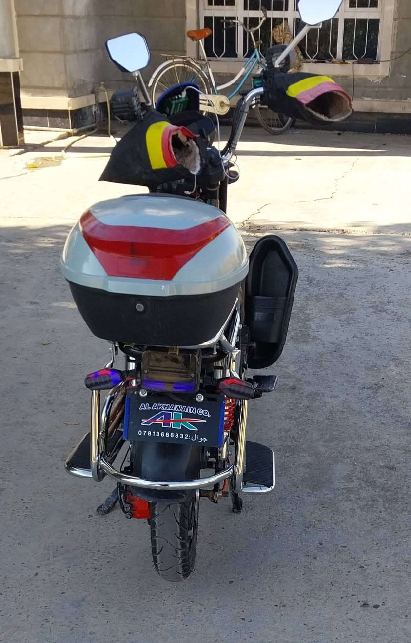 للبيع موطور شحن جبلي موديل 2024.. بطاريات يقرن 10.5.. 6 بطاريات 32 انبير..موطور جاهز من كلشي العنوان الفلوجه الصقلاويه ..السعر 620.وبي مجال حك الجيه رقم التواصل واتساب *********** .. اخوان بس الشراي يتصل بدون زحمه..
