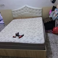 دەستی دووی چوارقورنە   تاقم نوستن خاوێن و  تووندوو تۆڵ بۆ نرخ نامە بنێ...
