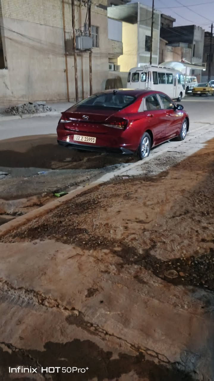 النترا
النترا موديل 23 رقم اربيل بدون إرباك 
ماشيه 20الف 
نص فول 
شاشه كامله 
رادارات 
ثلاث انضمه قياده 
السياره دخول جديد جاهزه 
السعر 145
***********
