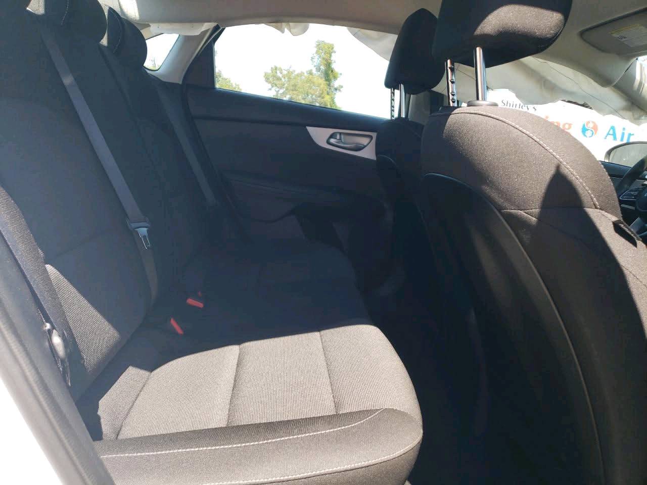 ‏KIA 2024 - كيا فورتي 
‏#كير توماتيك 
‏مواصفات نص فول Lx
‏ماشيه ٣٥ميل
‏بيعك في اربيل شمالي
‏محرك ٢٠دوش
‏كشنات قماش
‏شاشه صغيره 
‏ويل كروم 
‏الضر مثل ما واضح بل صور
‏السعر اتصل ع الأرقام التالية 
‏***********
‏***********
‏
‏مصلح جاهز مكان الموصل 