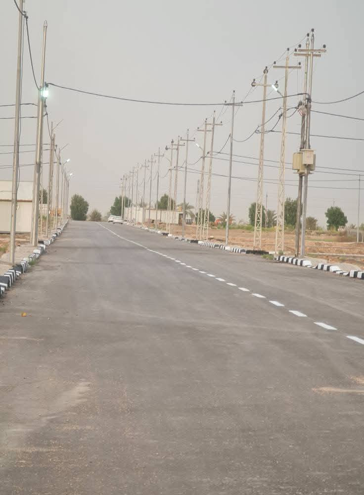 قطعه زراعي سند 25 للبيع مساحه 360م واجهه 12م ونزال 30م في مجمع اللؤلؤة ع طريق دغارة ديوانية ع الشارع العام المجمع كامل الخدمات من ماء وكهرباء وانارة ليلة وارصفة وتبليط تداور باسم المشتري.  للاستفسار
*********** او
 وات ساب او مازنجر
