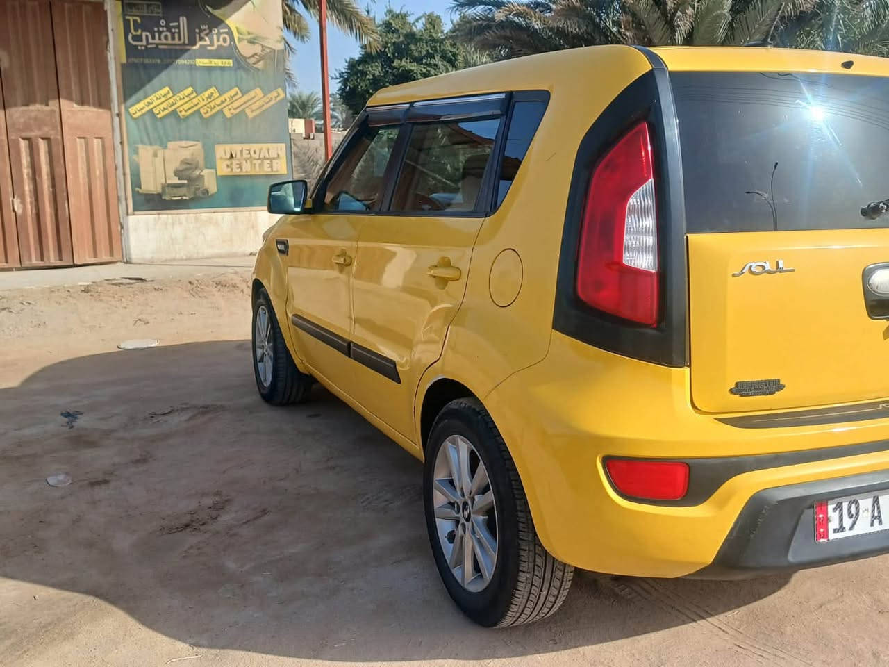 كيا صول ٢٠١٣ وارد امريكي 72 وبيها مجال قليل
محرك١٦٠٠GDi
جاهزه للبيع 
للتفاصيل خاص 
او الاتصال
***********
