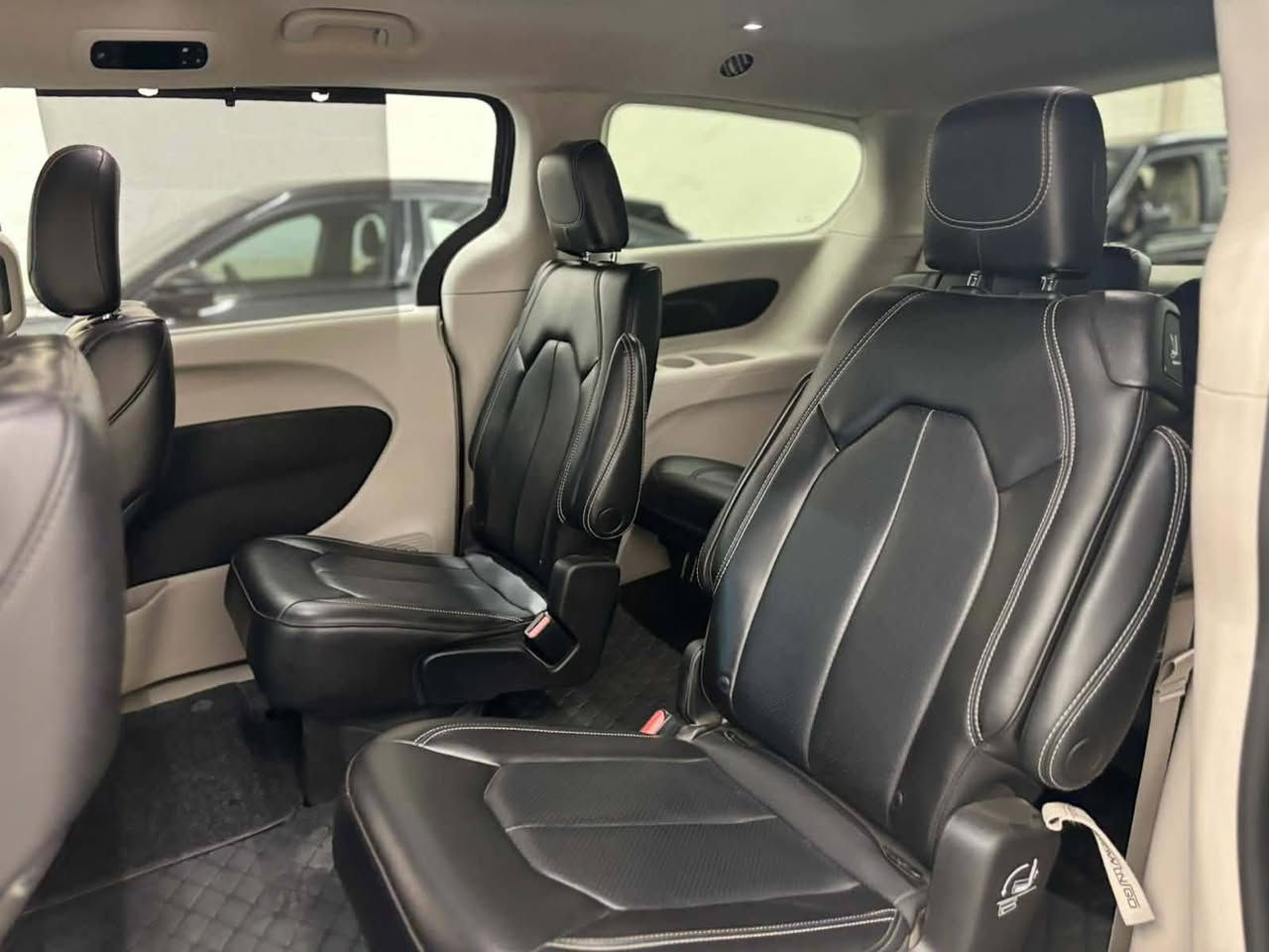 للبيع باسفيكا 2023 مواصفات تورينك
حادثهه موضح بالصور وبيهه طعجه اباب السلايت بالعراق حگ شبر ماشيه 76
 السياره حلوه ونظيفه وجاهزه من كل شي 
السعر 230 وبيه مجال. 
 ترهم مراوس بسعر اقل 
***********
