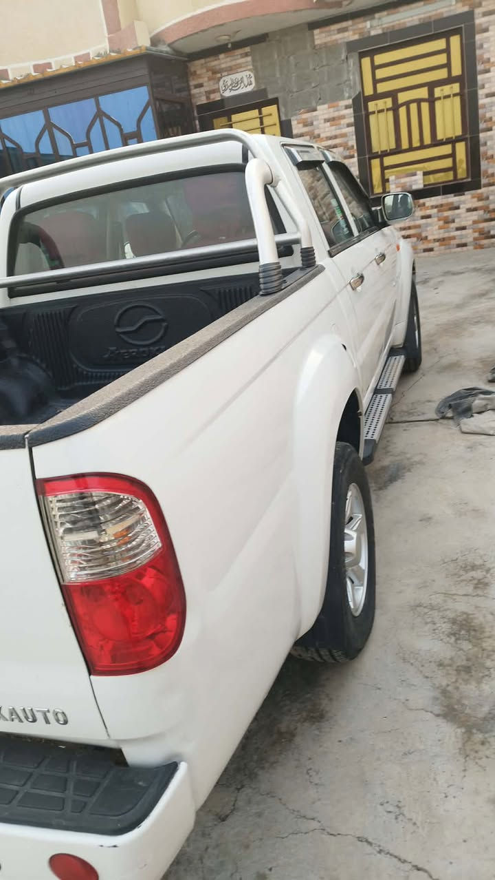 السلام عليكم للبيع موديل 2018سيارة باسمي كفالة عامة رقم بغداد باسمي تحويل شوكت ميعجبك السيارة نضيفة بمعنى الكلمة مال جناي وتترحملي إذا تاخذهة السعر 85وبي مجال حك الجية اتصل غير متواجد واتساب أو فيس ‭0771 811 4056‬
