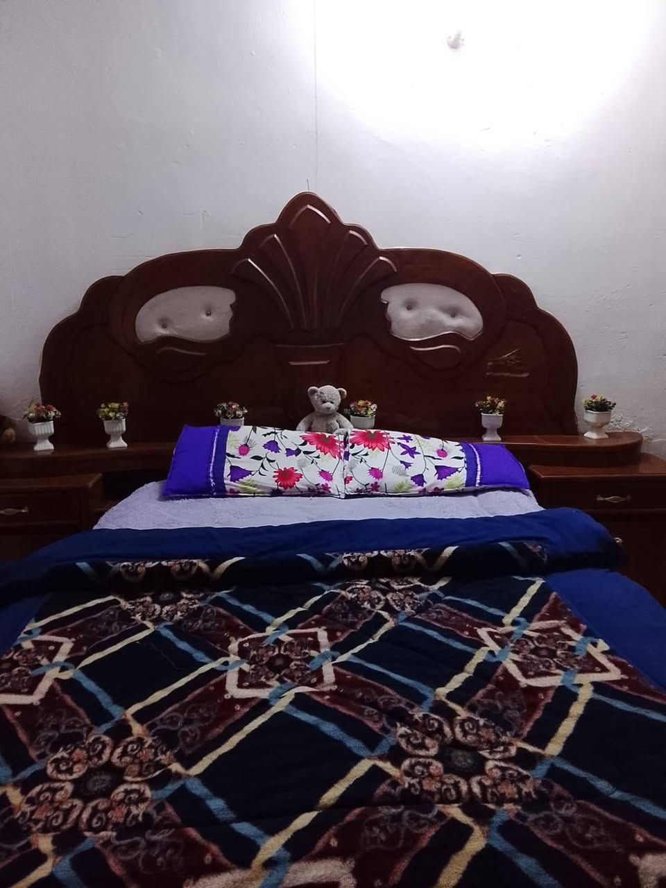 السلام عليكم غرفه نضيفه ✅للبيع مكاني حله محاويل السعر 650رقم الهاتف بي واتساب ***********
