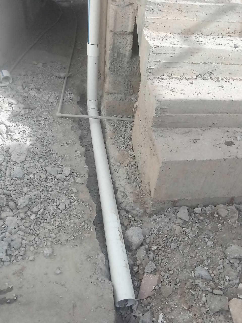 تأسيسات الماء والمجاري وسحب لاين ***********
