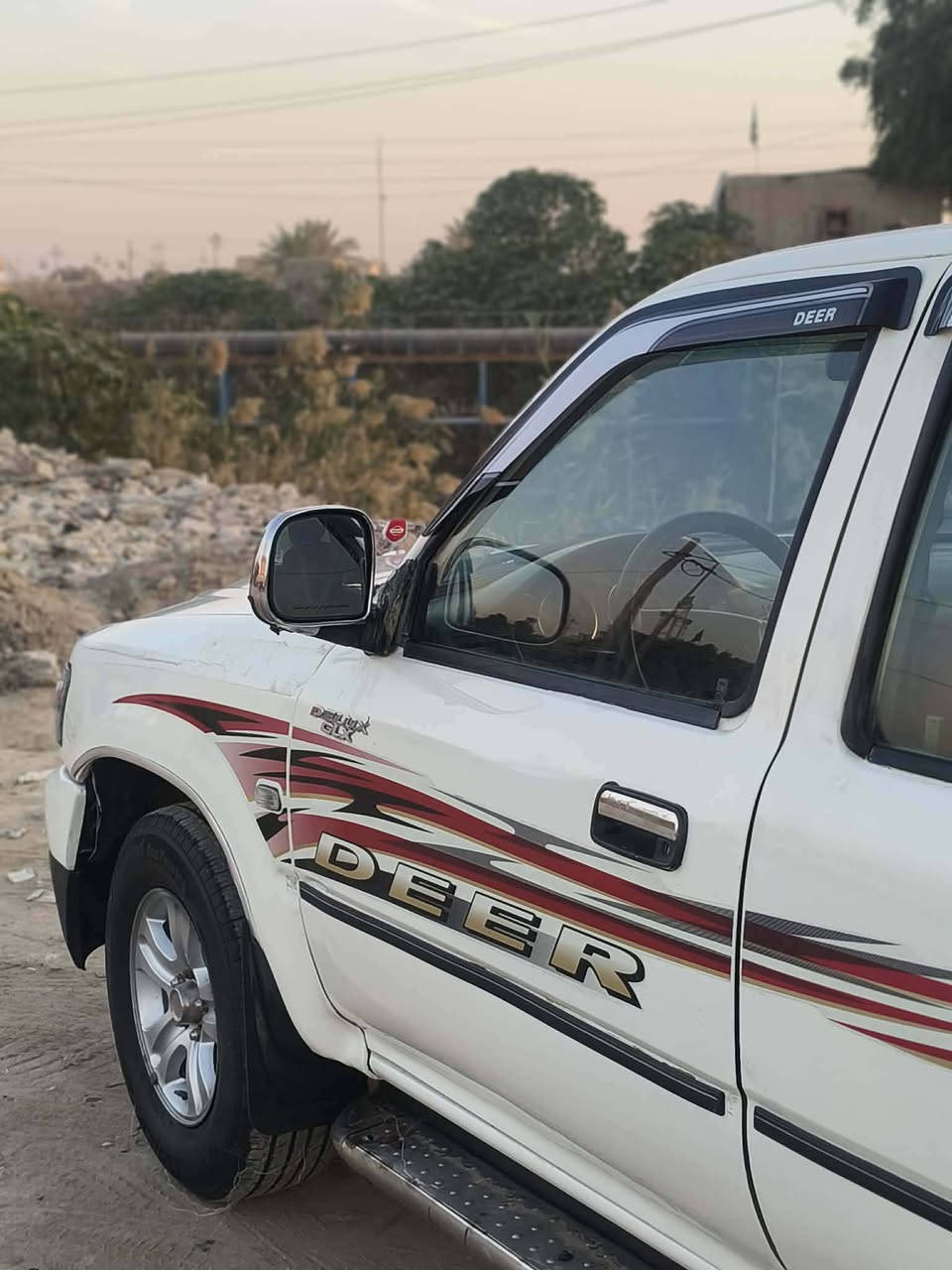 سلام عليكم بيكم دير 2011رقم قادسيه سنويه محدد لغاية 28سياره مكفولة من ضربه وتبديل سلفيون شركه قماره وبنيد سياره جديده بمعنا الكلمه كير محرك اكسن شاصي مكفول شرط التحويل كهربائيات كلهاا شغاله السعر (58) الرقم للاستفسار.  ***********.   المكان دوانيه  عفك
