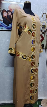 كلشي داخل المنشور ب١٥ توصيل مجاني 07778040306