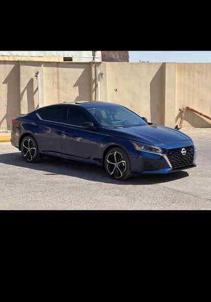 السلام عليكم 
بيع سريع 138$ورقة 😱😱
نيسان التيما 2023
محرك 2500 المرغوب اربعه سلندر

مواصفات SR بدون دبل اكسل
كشنات جلد + كهربائي 
رادار امامي وخلفي وجانبي كله شغال شرط
بصمه
ابواب بصمه 
صندوق بصمه
تحديد سرعه+ ABS
تشغيل عن بعد + تحكمات بل الستيرن + شفتات بل الستيرن
حساسات خلفي جانبي كلو شغال شركة
السيارة خير من الله على وضع الشركة 
دينار مصرف مآبيها جاهزة
شاشه وكاميرا
ماشيه 23 الف مايل
وبعد بيها مواصفات 
سيارا بيها 2 قطع صبوخ بولند +جملغ
 ايرباك ستيرن وراجع سيستم 
حجر كزوز بشرط
السعر بلاش 138$ ورقه
***********  واتساب فقط للتواصل 

عنوان عقرة اكر
