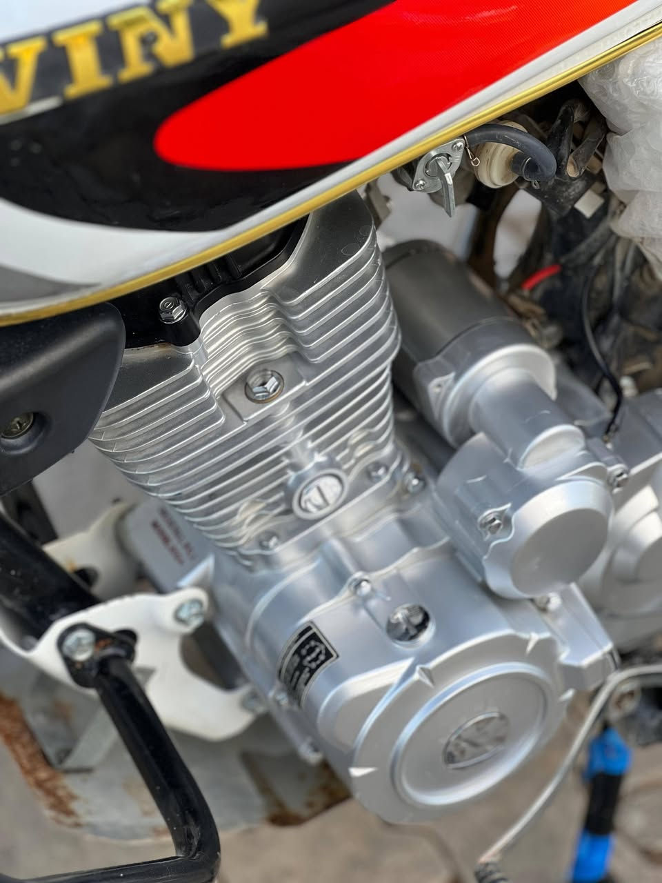 دراجه ستيفان 5 قير 

موديل 23 ما مفتوح ولا ملعوب بيها 
 
عداد الكتروني  كهربائيات نقره سلف 

الى اكو اربعه قير مراوس ثانويه رقم 

راس براس بس كون دراجه نظيفه


**إذا كنت صاحب هذا الإعلان وتريد حذفه لأي سبب، رجاءا أرسل رسالة إلى الدعم الفني**