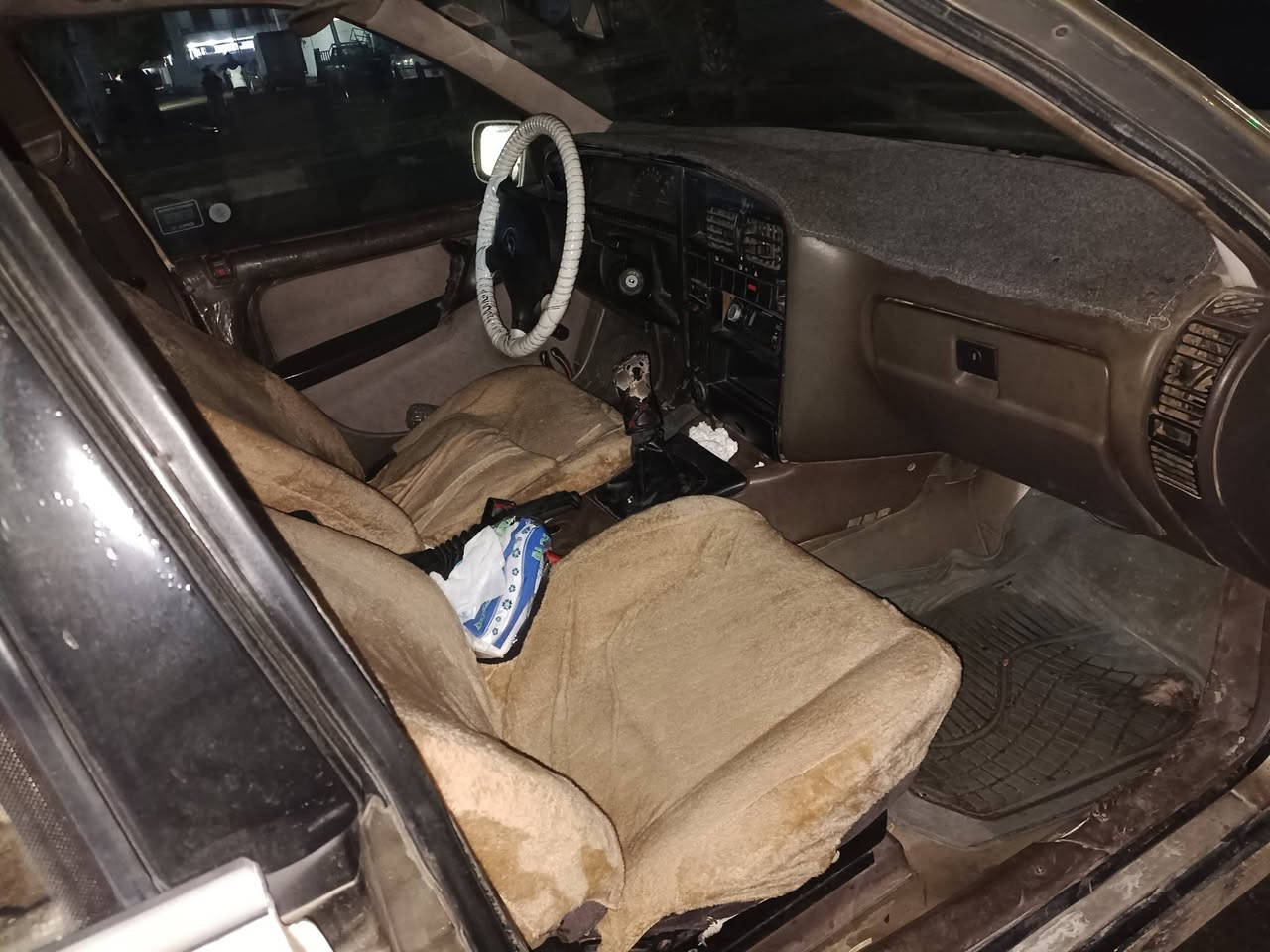 السلام عليكم اخوان اوميجا محرك 20 للبيع والمراوس رقم كركوك ثانويه 28 مشروع وطني شرط التحويل والوكاله للمراوس وللبيع ***********
