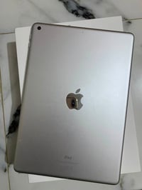 آيباد ٩ • ٦٤ • بطاريه ١٠٠