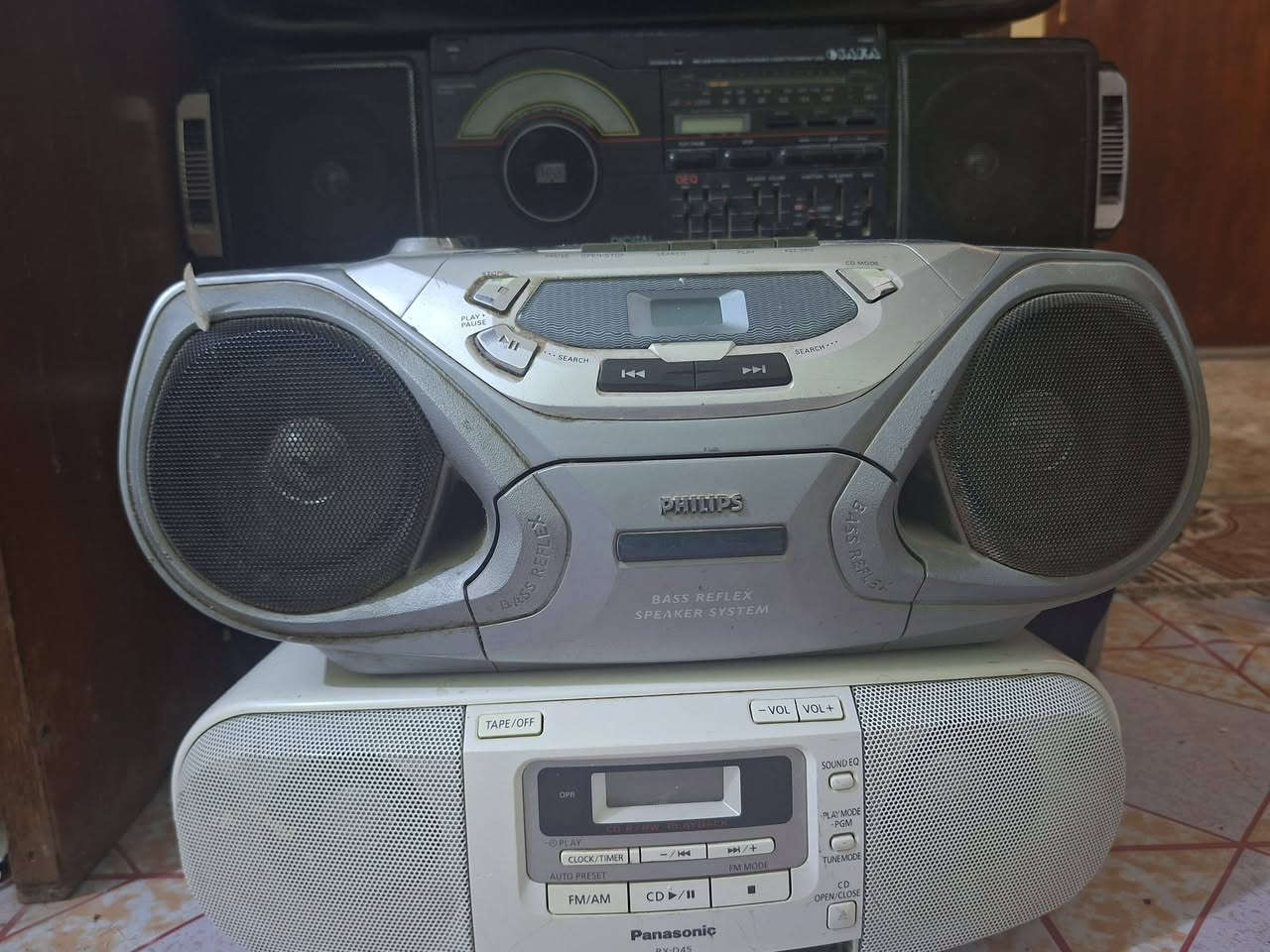 السلام عليكم هذني ماعرف عنهن اي شي 
عدد 6   يراد الهن تصليح  وتنضيف  توصيل ماعندي


**إذا كنت صاحب هذا الإعلان وتريد حذفه لأي سبب، رجاءا أرسل رسالة إلى الدعم الفني**