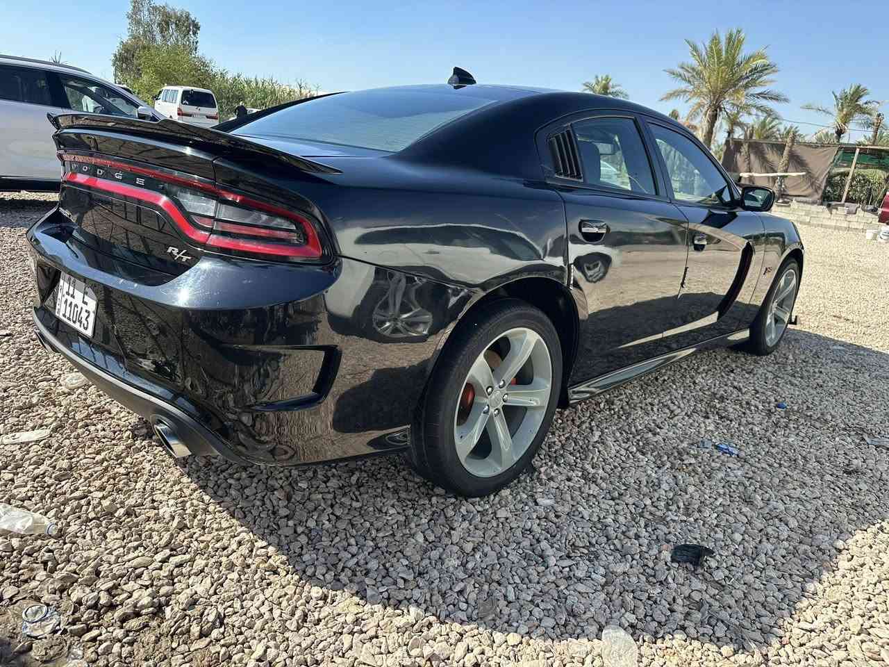 سلام عليكم جارجر للبيع موديل ٢٣ RT ماشيه ٥٠ اي واحد يريده يتصل  بيه ٤ قطع ابيع حزام ***********
