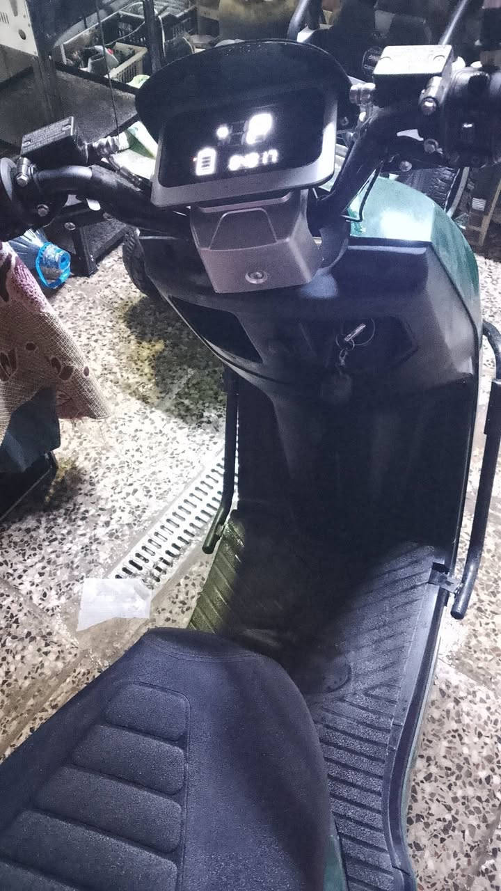 دراجه شحن
مكانه بغداد الزعفرانيه 
سعره ٨٠٠ 
***********
