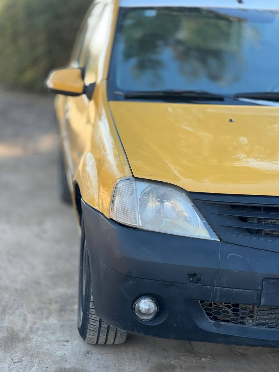 السلام عليكم
2014 .رقم كربلاء 
بيها باب خلفه صدر معمره ومصبوغه جاملق جهه سايق مبدل البنيد مصبوغ 
سعر 35
***********
